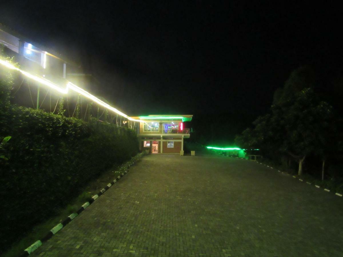 Rebero Kivu Resort Kibuye Bagian luar foto